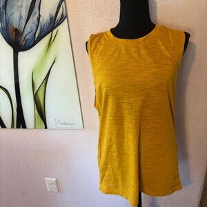 Men’s tank top shirt size large